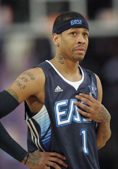 加盟并出现 加盟并出现