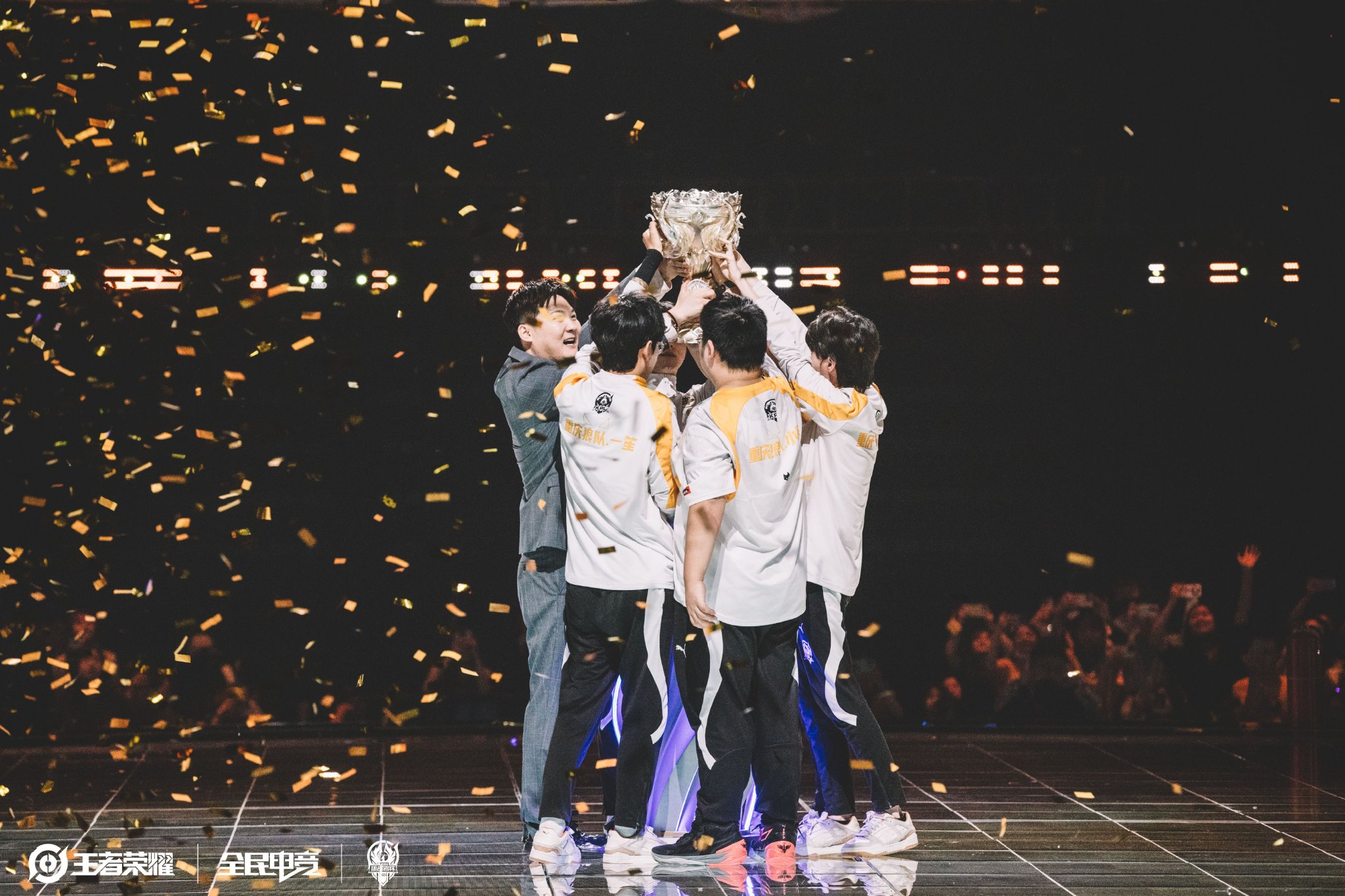 的態度以及 的態度以及