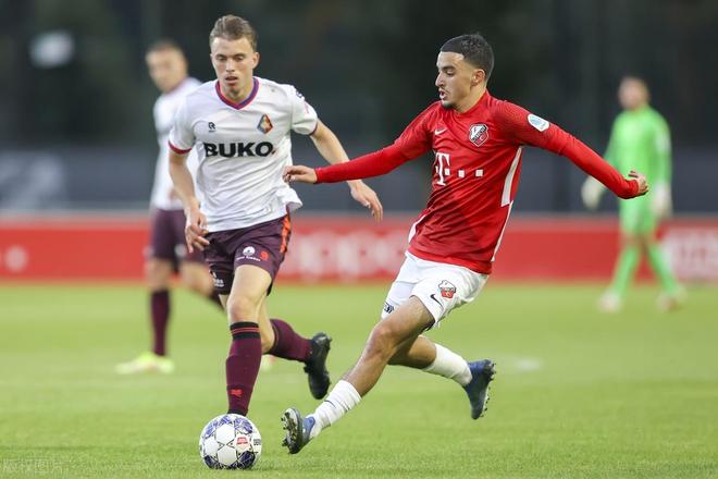 而这八位球 而这八位球