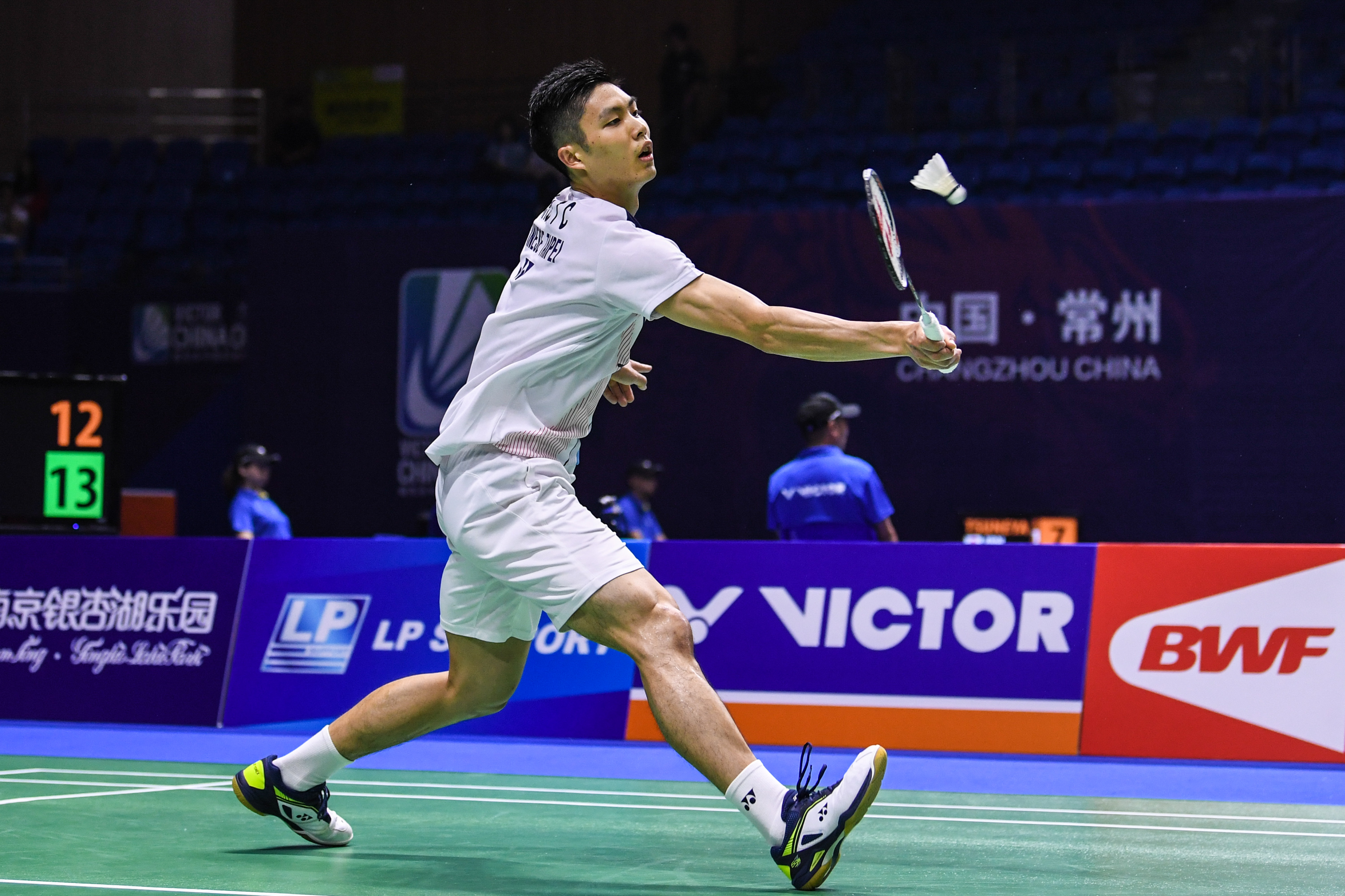 力压五冠王 力压五冠王